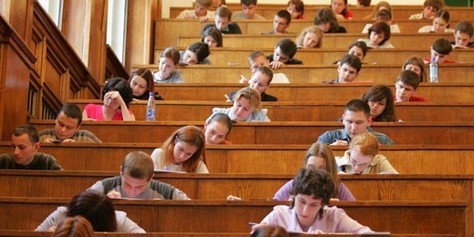 Кто должен пройти обязательный медосмотр при поступлении в вуз?